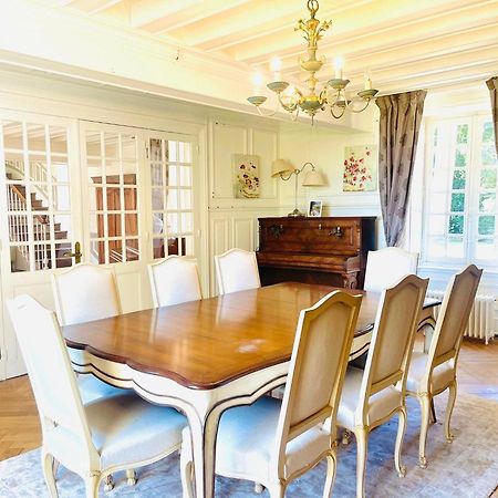 Maison Chaleureuse De 4 A 12 Personnes Neuville-aux-Bois Exteriér fotografie