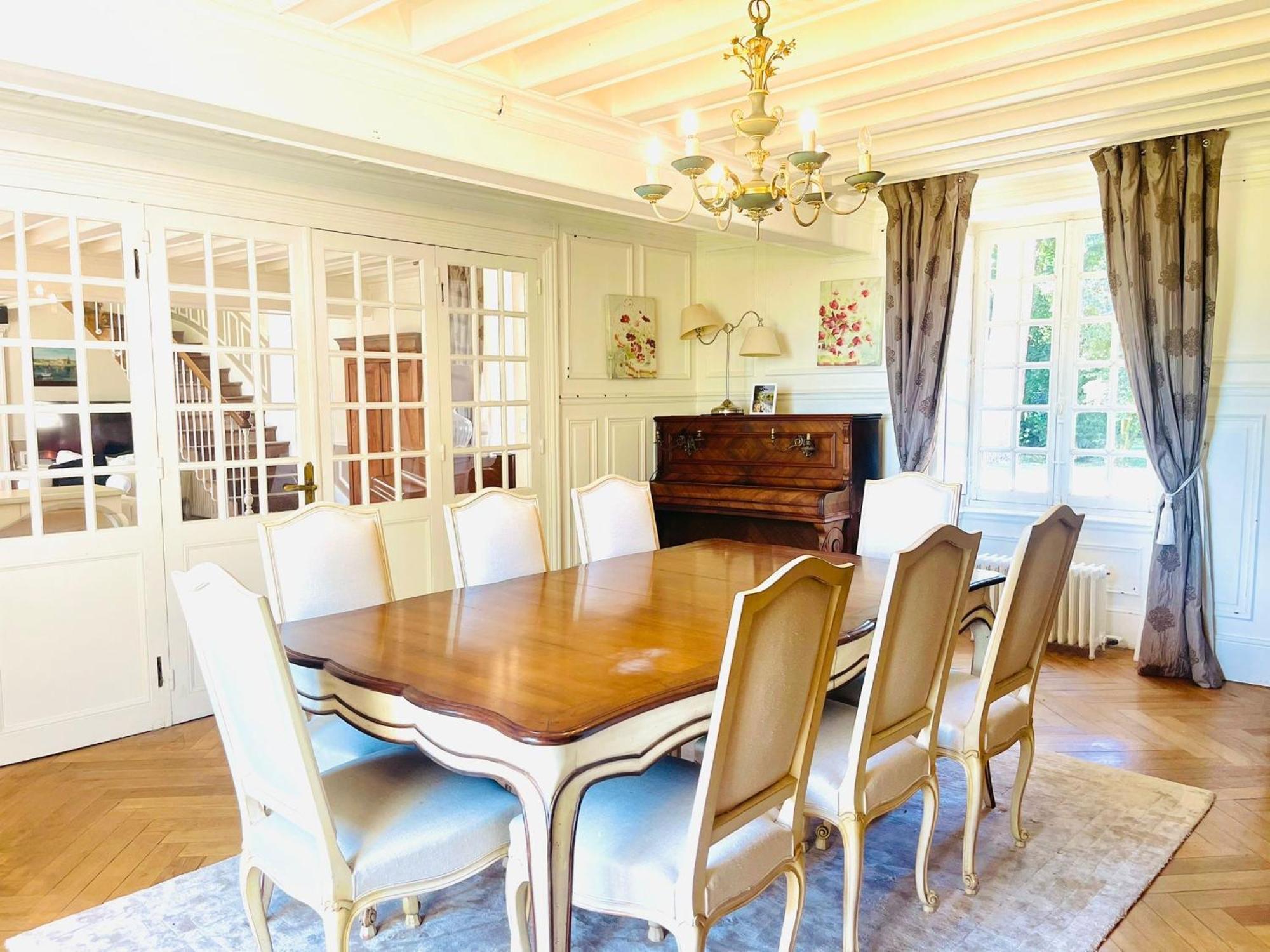 Maison Chaleureuse De 4 A 12 Personnes Neuville-aux-Bois Exteriér fotografie