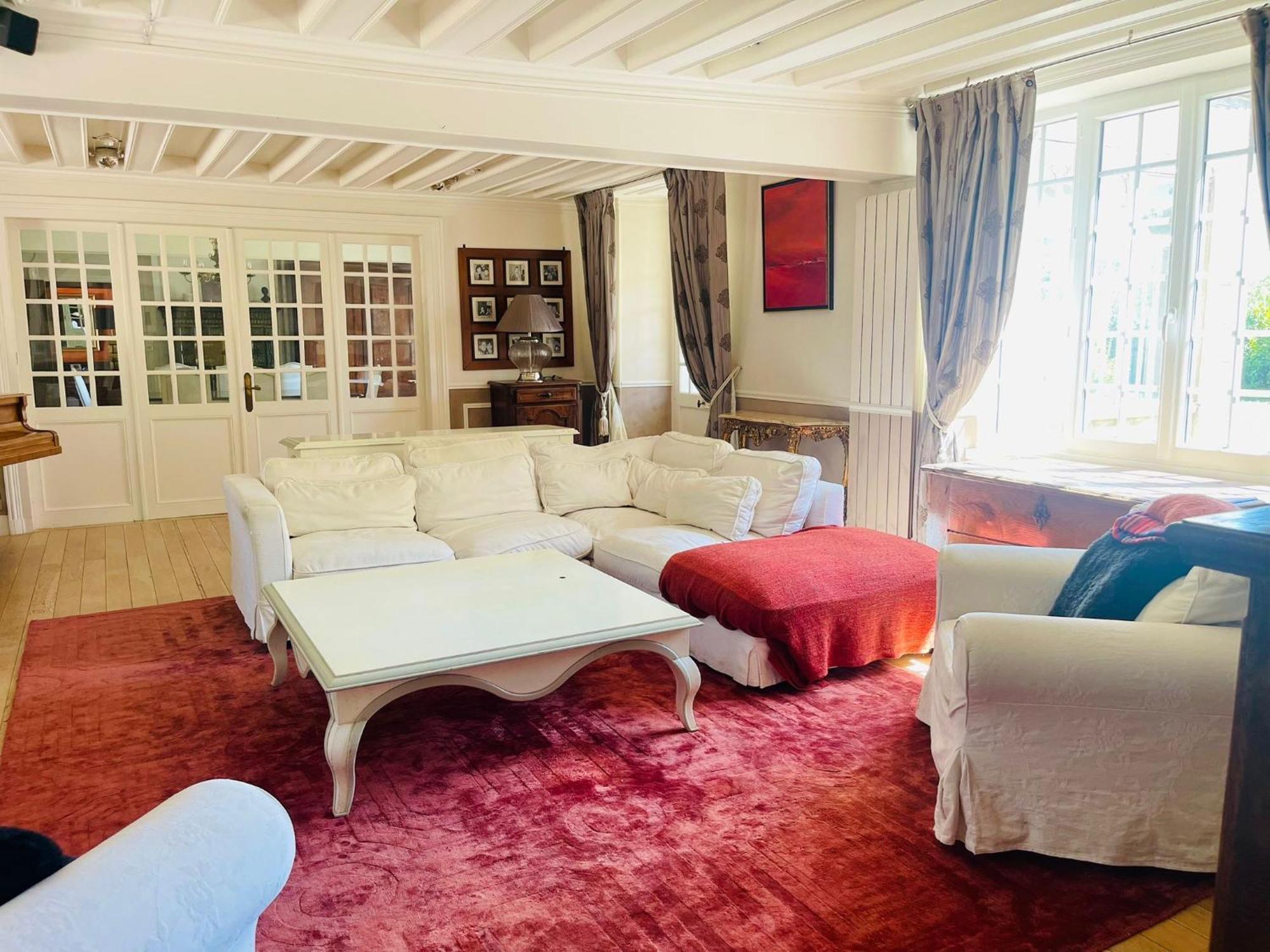 Maison Chaleureuse De 4 A 12 Personnes Neuville-aux-Bois Exteriér fotografie